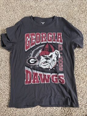 Hollister Black Tee with Red & White Georgia Dawgs Graphic
